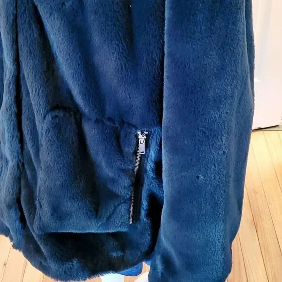 COPY - BEAUTIFUL FOREST GREEN FAUX FUR JACKET BY TRINA TURK